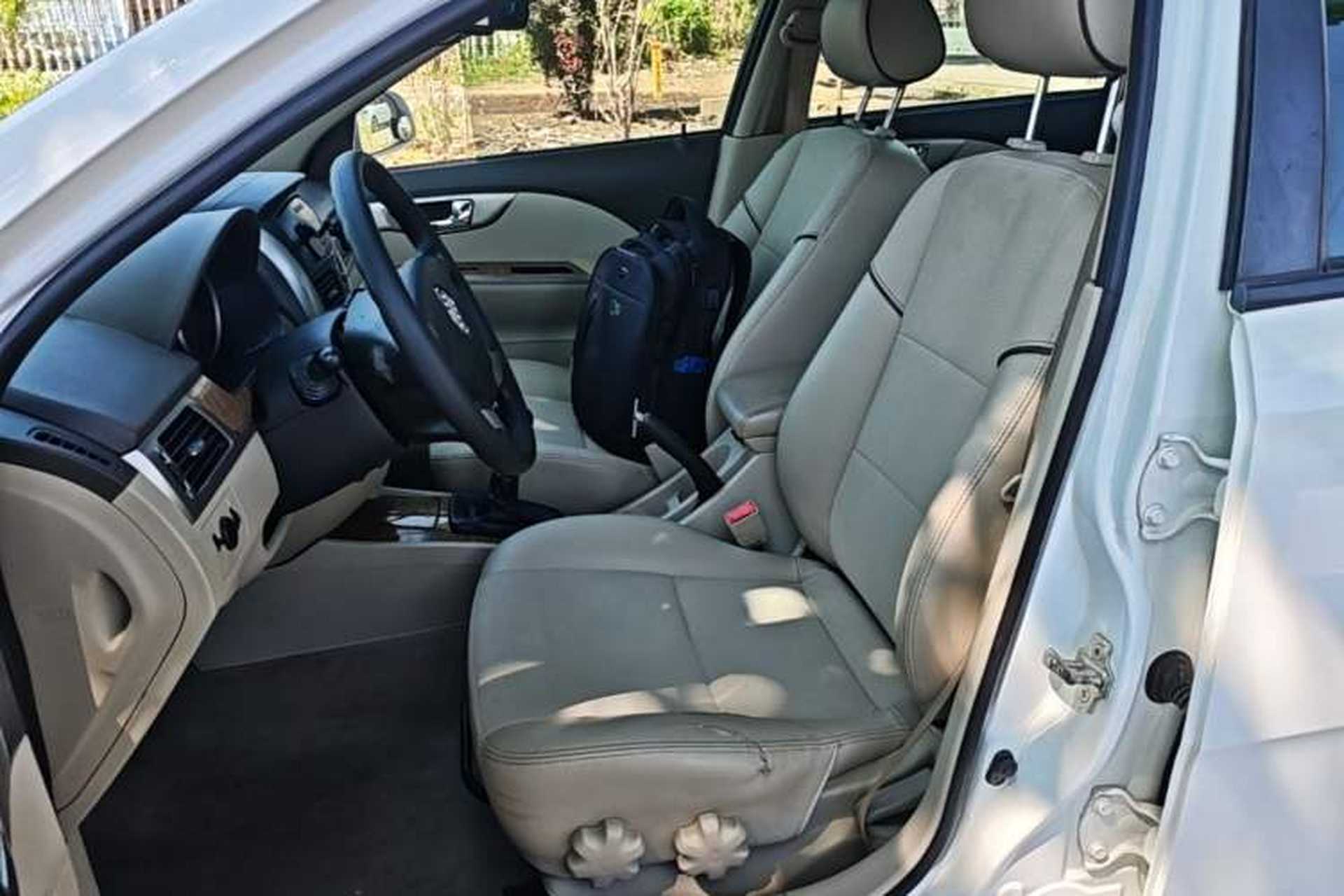 Used Buick Excelle 2015 1.5L Manual Classic Trim Left Front Seat