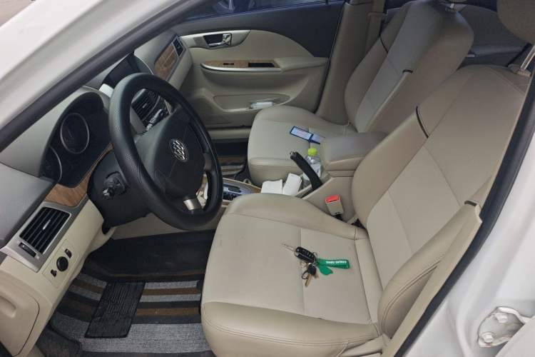 Used Buick Excelle 2015 1.5L Automatic Classic Model Left Front Seat