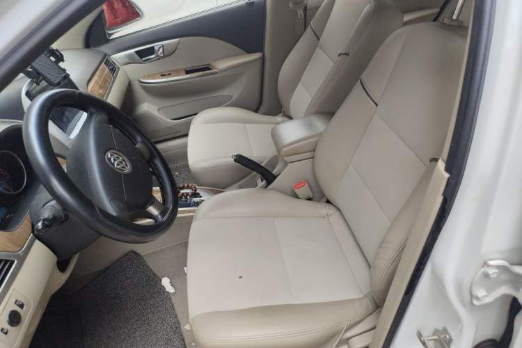 Used Buick Excelle 2015 1.5L Automatic Classic Model Left Front Seat