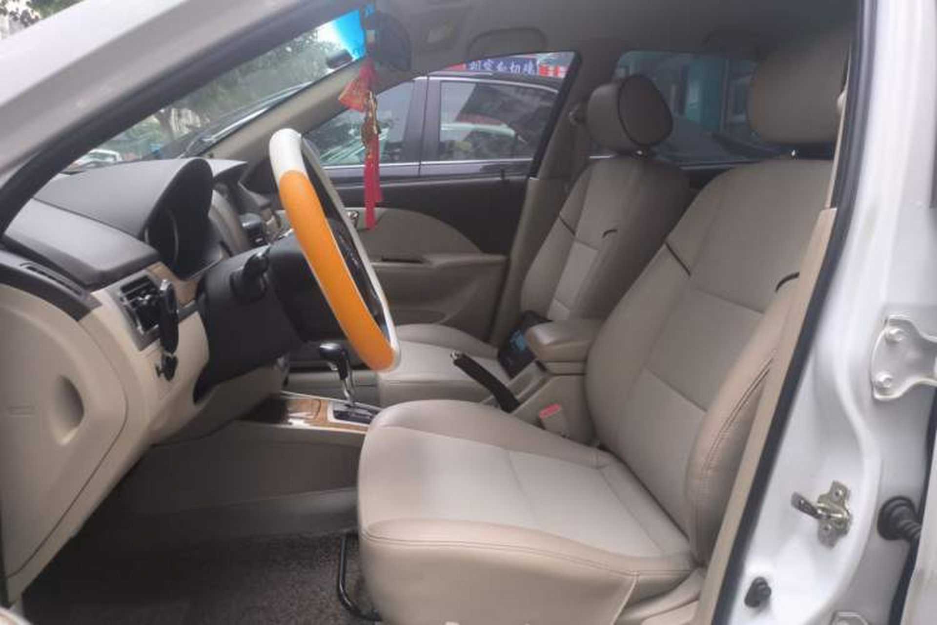 Used Buick Excelle 2015 1.5L Automatic Luxury Edition Left Front Seat