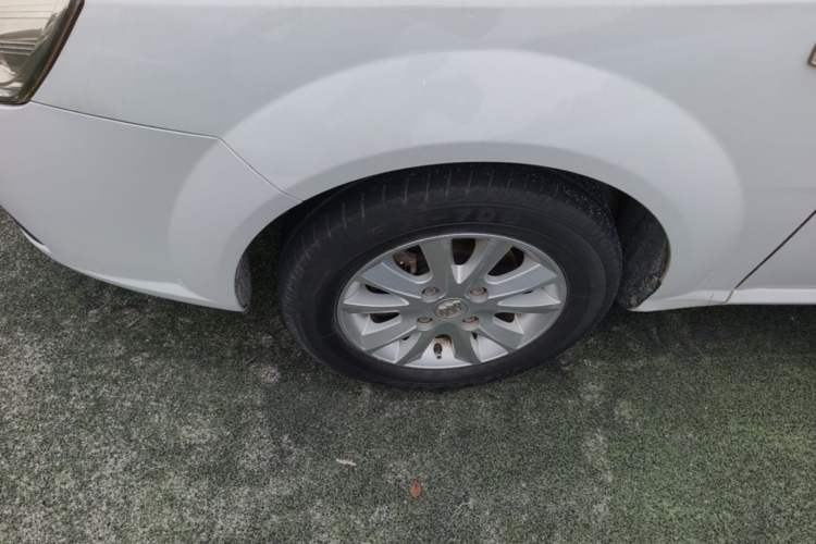 Used Buick Excelle 2015 1.5L Automatic Classic Model Left Front Wheel Hub