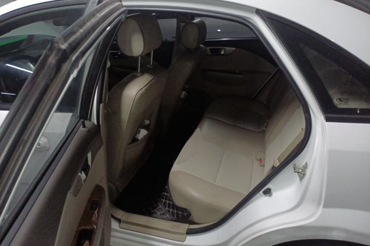 Used Buick Excelle 2015 1.5L Automatic Classic Model Left Rear Seat