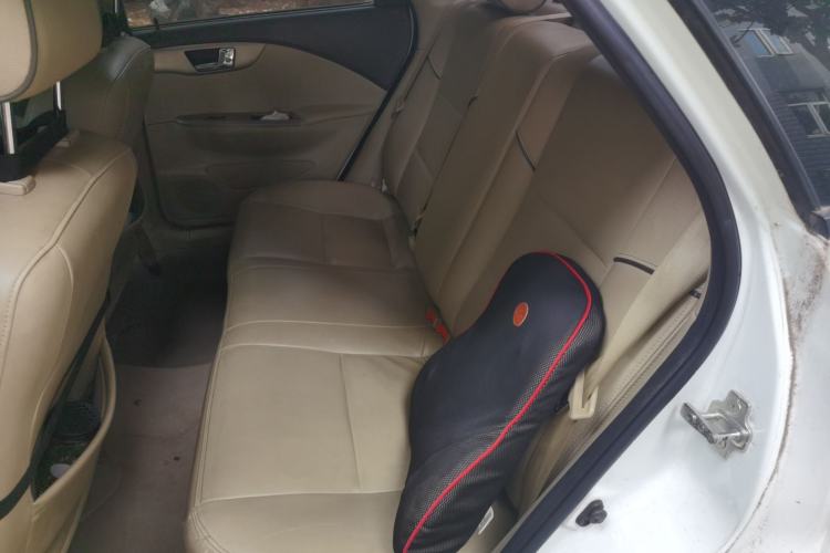 Used Buick Excelle 2015 1.5L Automatic Classic Model Left Rear Seat