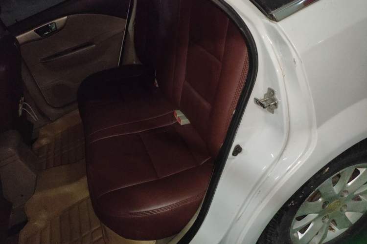 Used Buick Excelle 2015 1.5L Manual Classic Trim Left Rear Seat