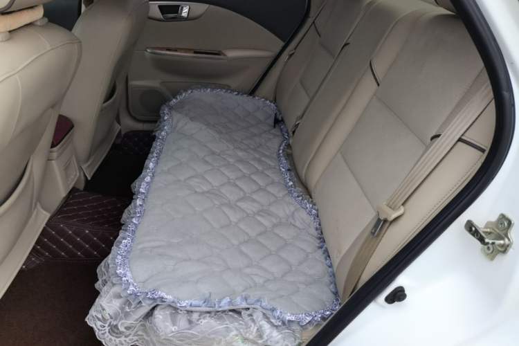 Used Buick Excelle 2015 1.5L Automatic Classic Model Left Rear Seat