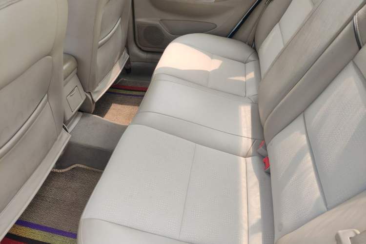 Used Buick Excelle 2015 1.5L Automatic Classic Model Left Rear Seat