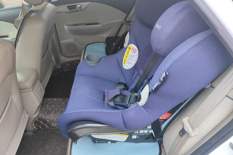 Used Buick Excelle 2015 1.5L Automatic Classic Model Left Rear Seat