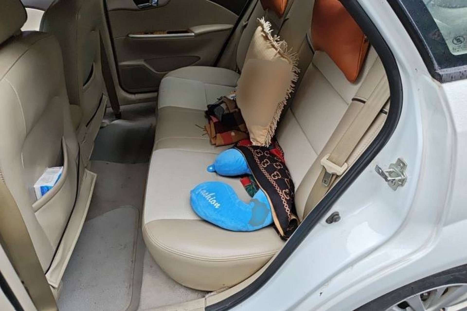 Used Buick Excelle 2015 1.5L Automatic Classic Model Left Rear Seat