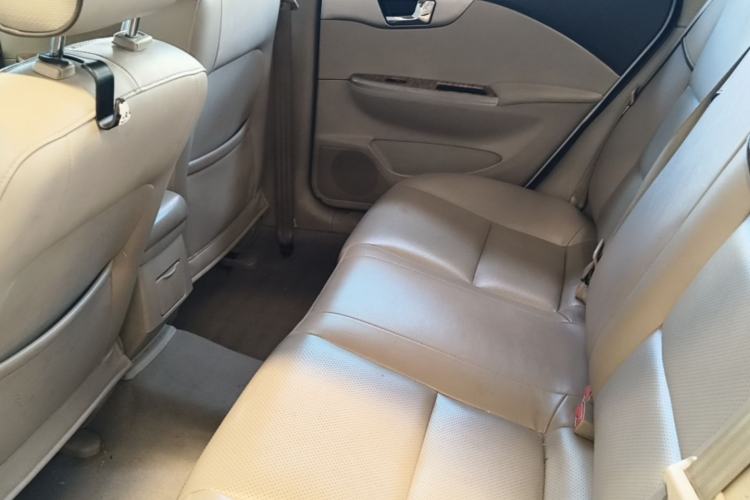 Used Buick Excelle 2015 1.5L Automatic Classic Model Left Rear Seat