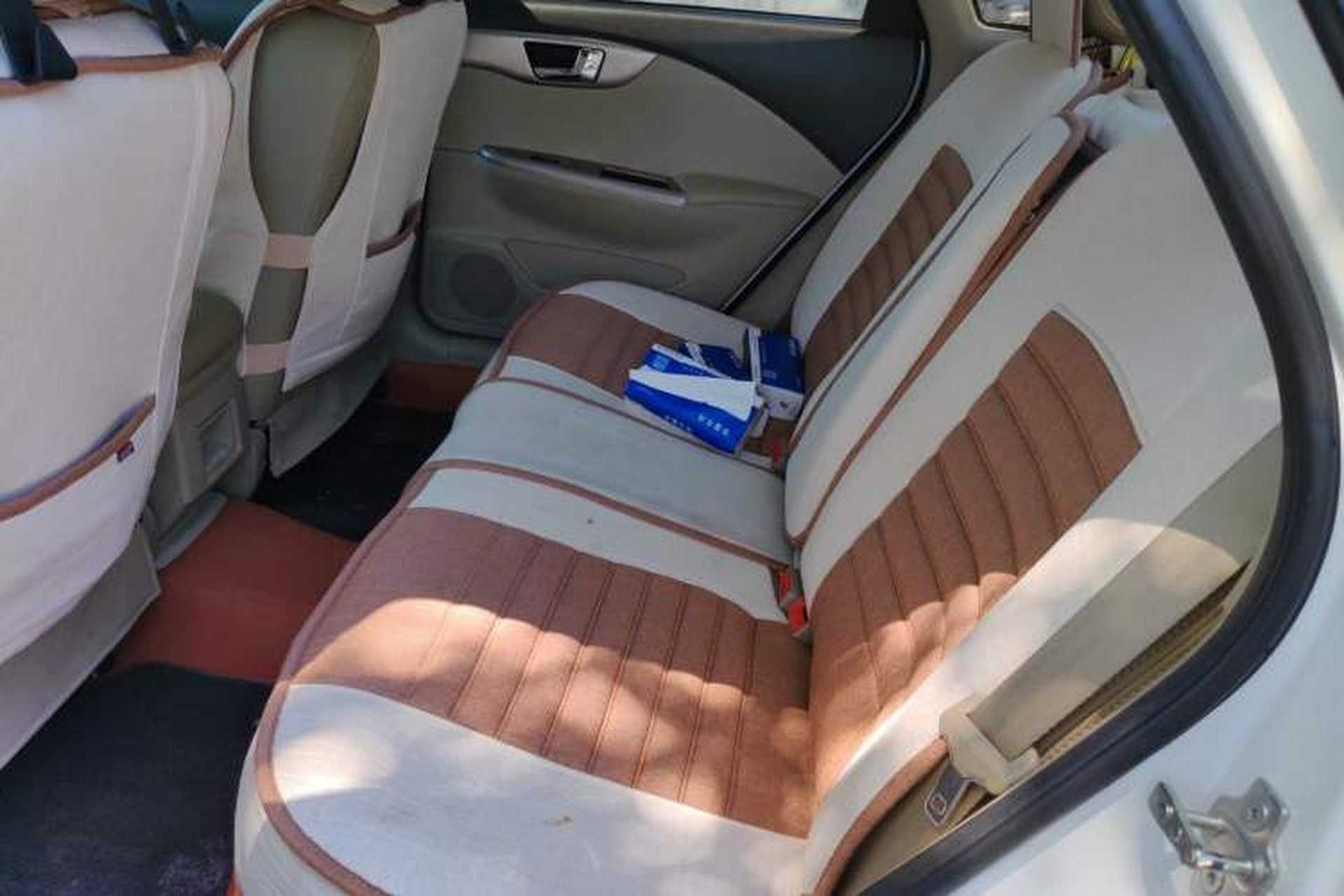 Used Buick Excelle 2015 1.5L Automatic Classic Model Left Rear Seat