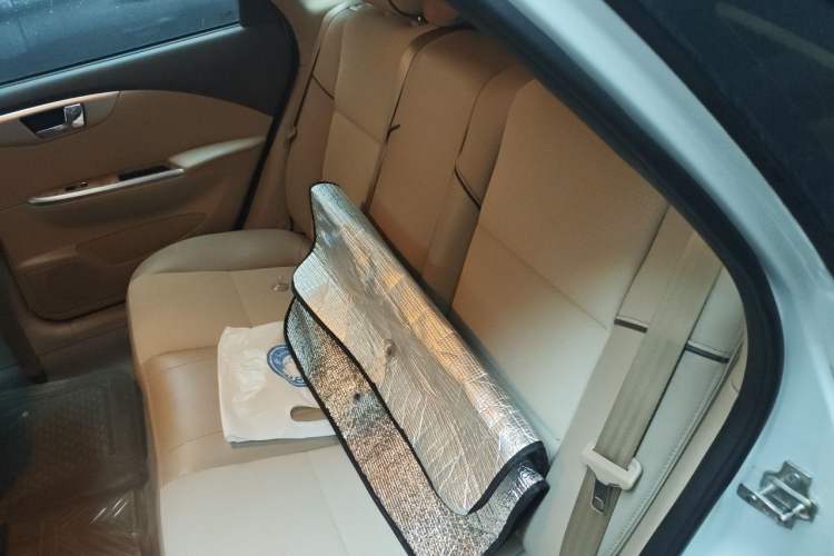 Used Buick Excelle 2015 1.5L Automatic Classic Model Left Rear Seat