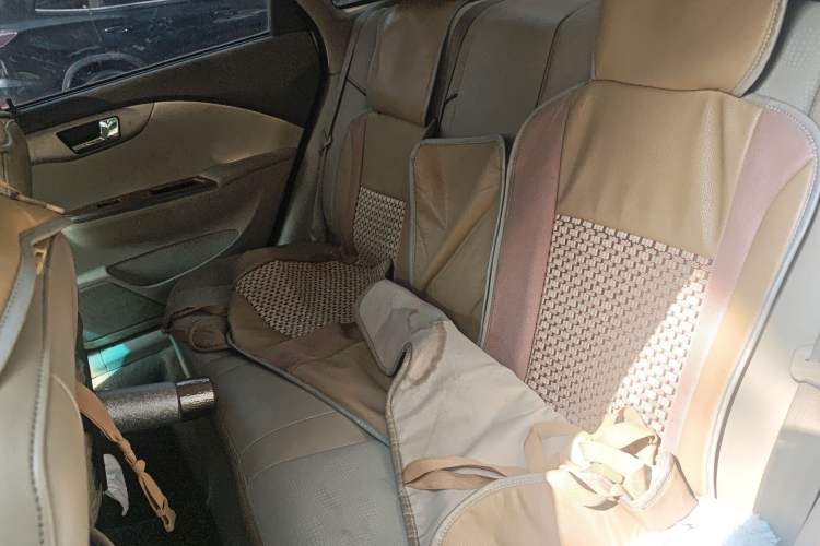 Used Buick Excelle 2015 1.5L Automatic Classic Model Left Rear Seat