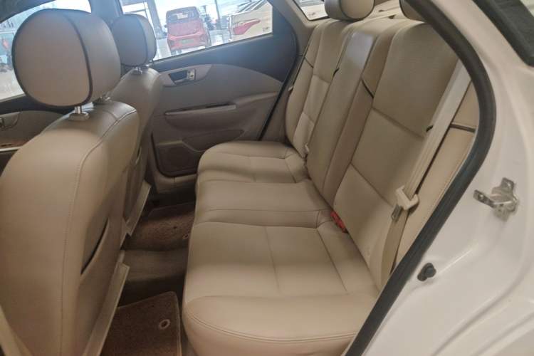 Used Buick Excelle 2015 1.5L Manual Classic Trim Left Rear Seat