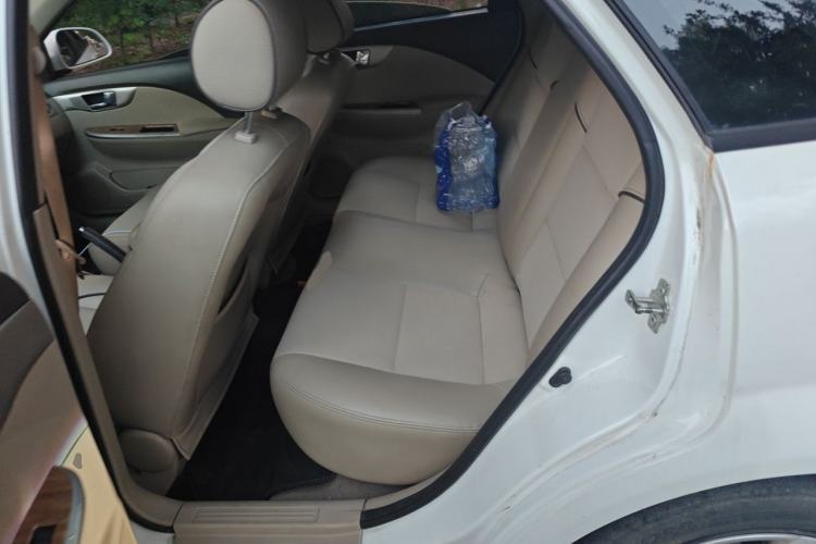 Used Buick Excelle 2015 1.5L Automatic Classic Model Left Rear Seat