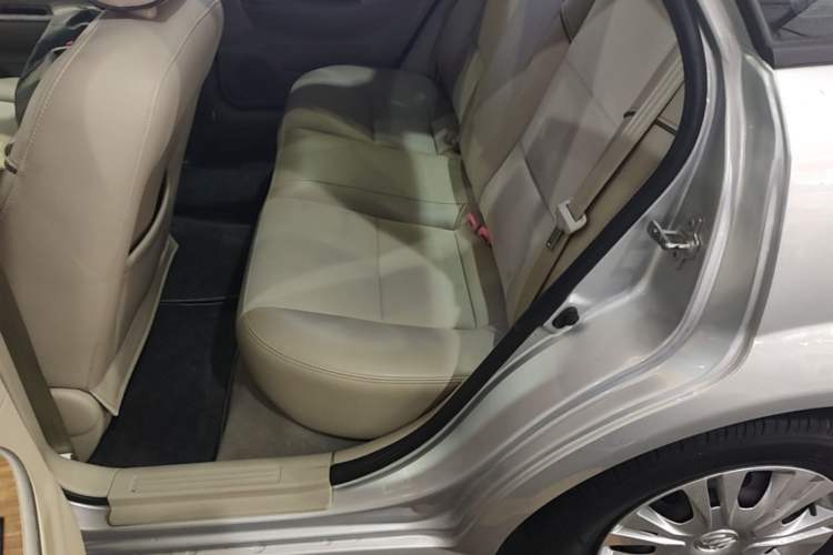 Used Buick Excelle 2015 1.5L Automatic Classic Model Left Rear Seat