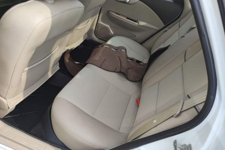 Used Buick Excelle 2015 1.5L Automatic Classic Model Left Rear Seat