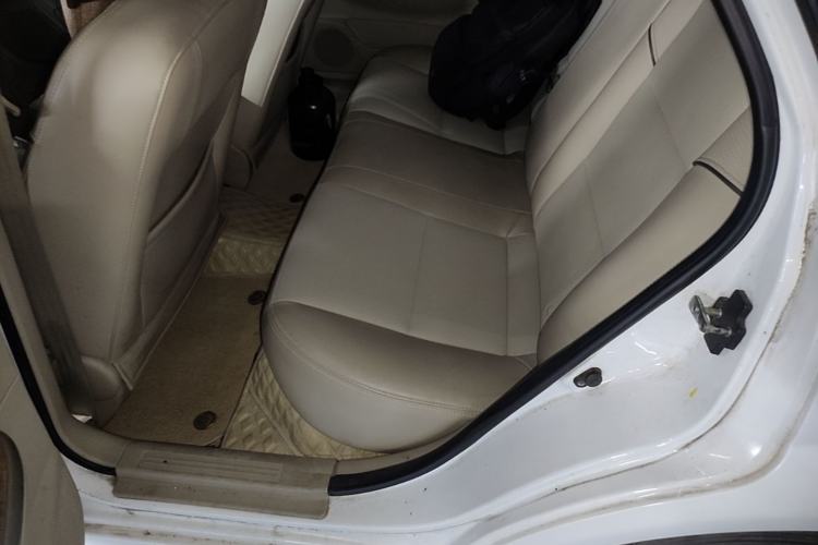 Used Buick Excelle 2015 1.5L Automatic Classic Model Left Rear Seat