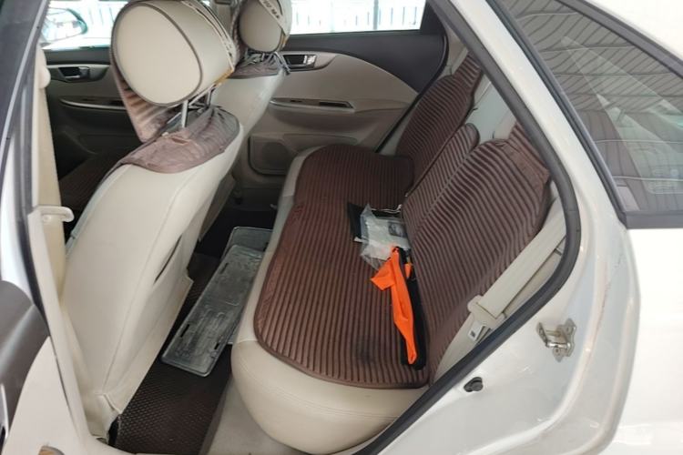 Used Buick Excelle 2015 1.5L Automatic Classic Model Left Rear Seat