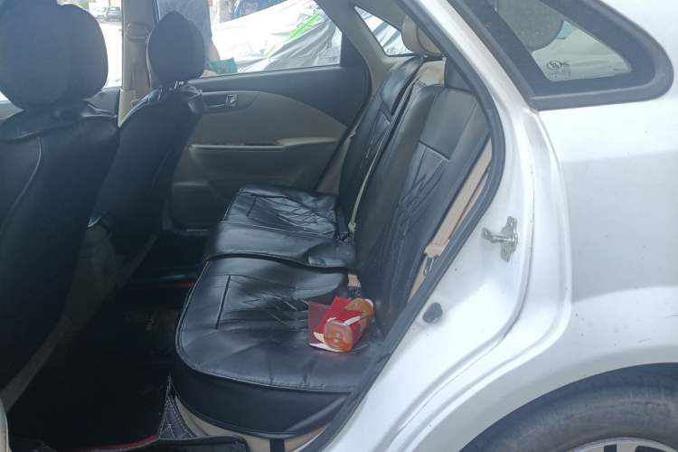 Used Buick Excelle 2015 1.5L Automatic Classic Model Left Rear Seat