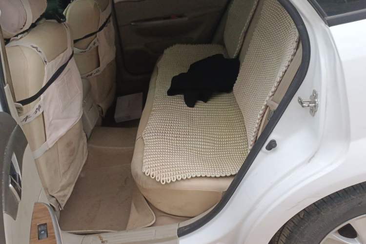 Used Buick Excelle 2015 1.5L Manual Classic Trim Left Rear Seat