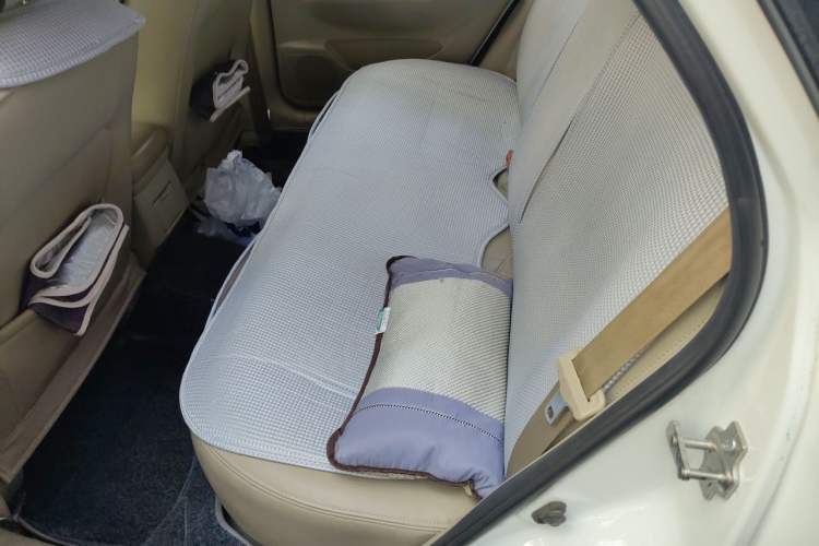 Used Buick Excelle 2015 1.5L Automatic Classic Model Left Rear Seat