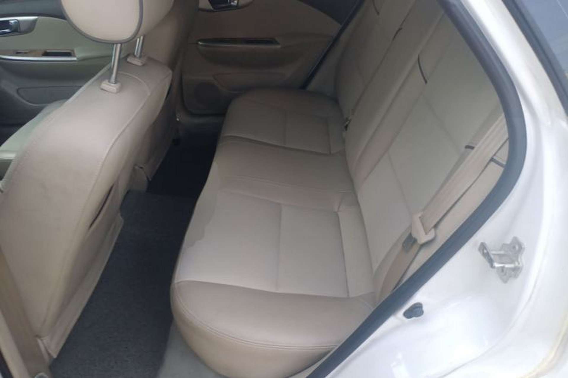 Used Buick Excelle 2015 1.5L Automatic Classic Model Left Rear Seat