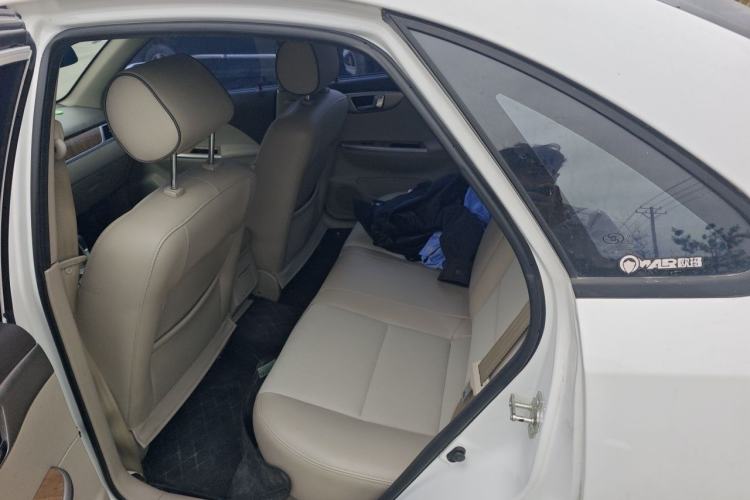 Used Buick Excelle 2015 1.5L Automatic Classic Model Left Rear Seat