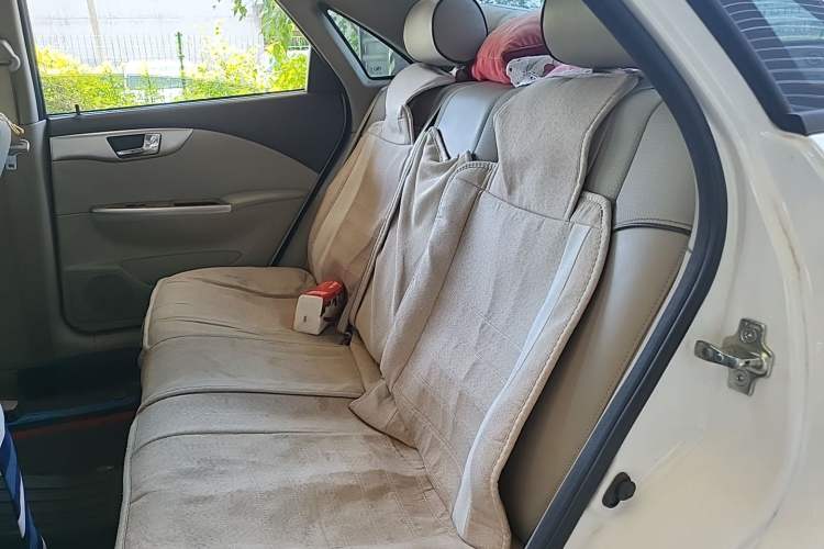 Used Buick Excelle 2015 1.5L Manual Classic Trim Left Rear Seat