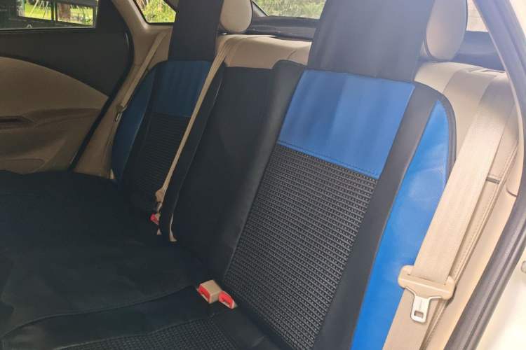 Used Buick Excelle 2015 1.5L Automatic Classic Model Left Rear Seat