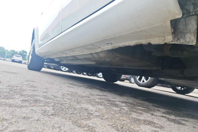 Used Buick Excelle 2015 1.5L Automatic Classic Model Left Side Sill