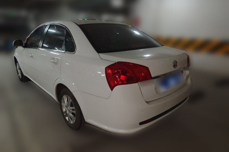 Used Buick Excelle 2015 1.5L Automatic Classic Model Rear Left 45 Deg