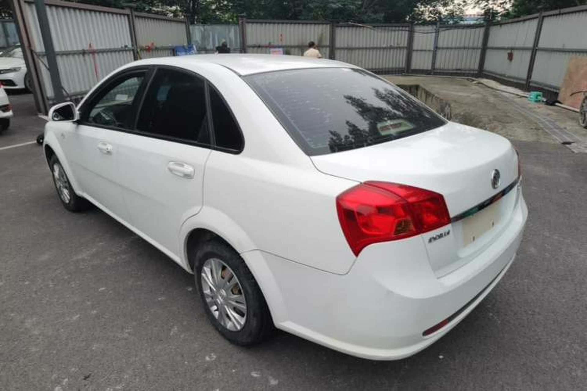 Used Buick Excelle 2015 1.5L Manual Classic Trim Rear Left 45 Deg
