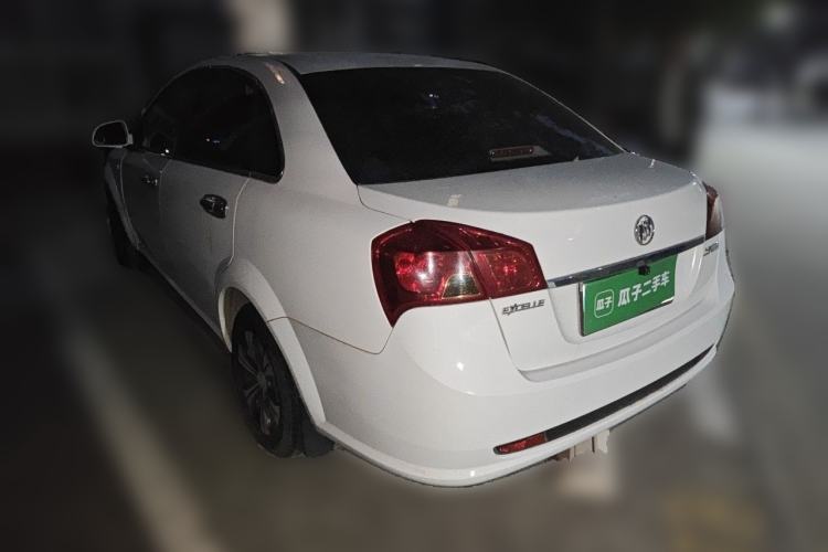 Used Buick Excelle 2015 1.5L Manual Luxury Model Rear Left 45 Deg