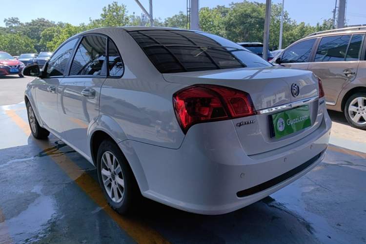 Used Buick Excelle 2015 1.5L Manual Classic Trim Rear Left 45 Deg