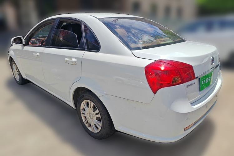 Used Buick Excelle 2015 1.5L Automatic Classic Model Rear Left 45 Deg