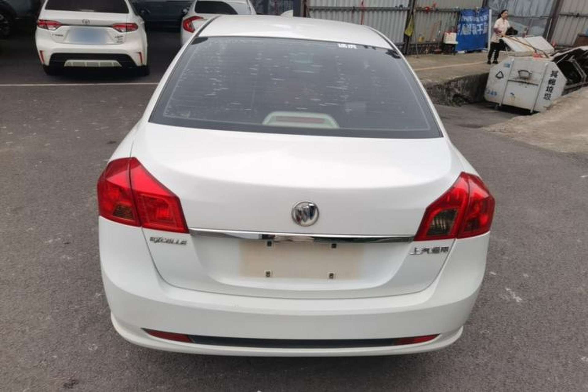 Used Buick Excelle 2015 1.5L Manual Classic Trim Rear