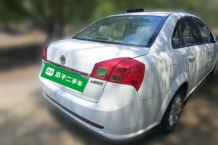Used Buick Excelle 2015 1.5L Manual Classic Trim Rear Right 45 Deg