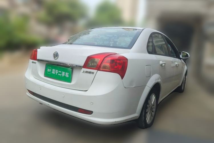 Used Buick Excelle 2015 1.5L Automatic Luxury Edition Rear Right 45 Deg