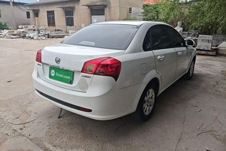Used Buick Excelle 2015 1.5L Manual Classic Trim Rear Right 45 Deg