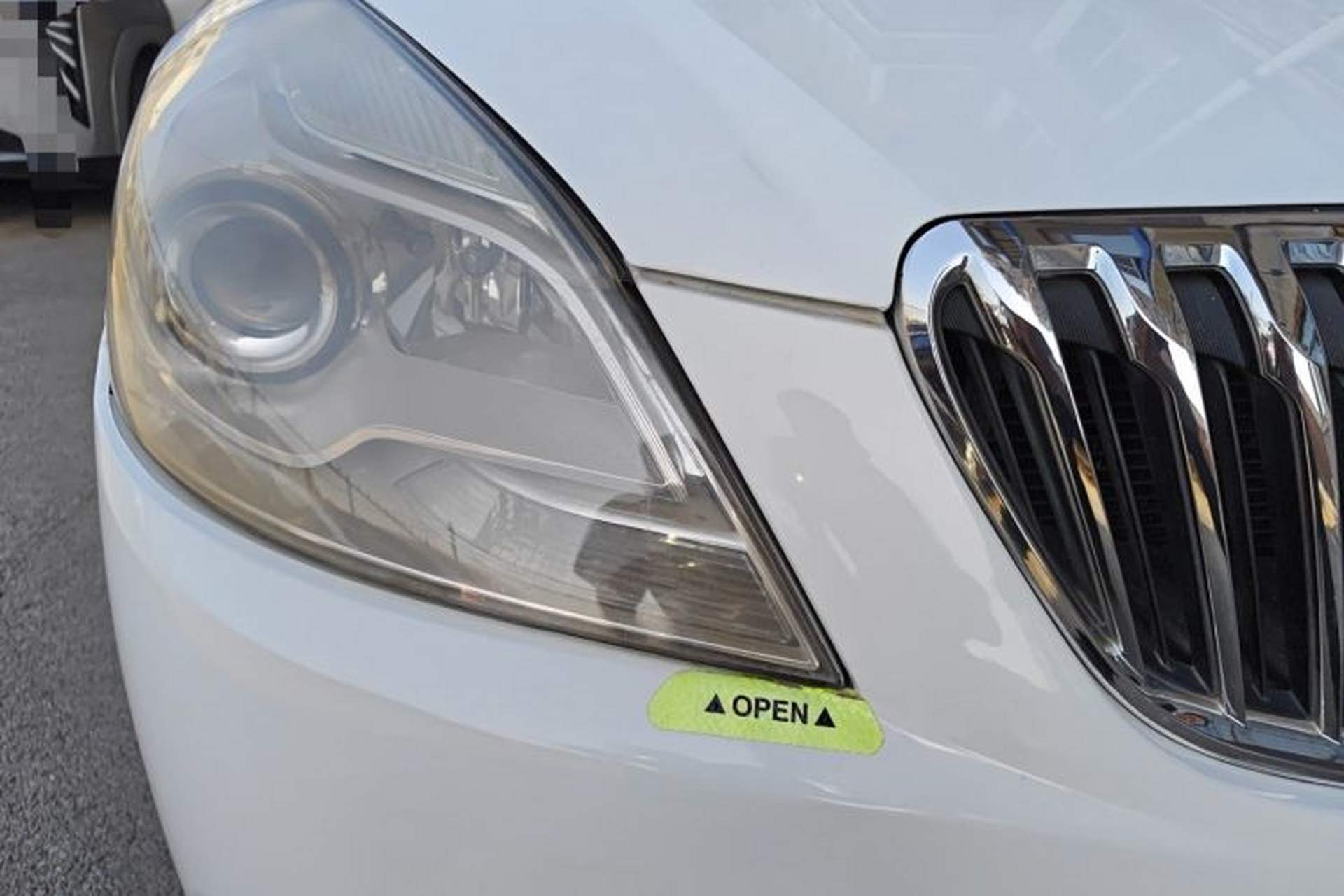 Used Buick Excelle 2015 1.5L Automatic Classic Model Right Front Headlight