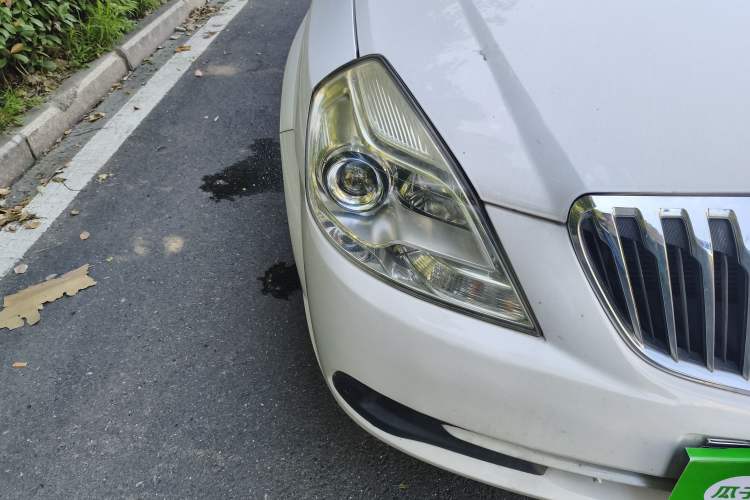 Used Buick Excelle 2015 1.5L Manual Luxury Model Right Front Headlight