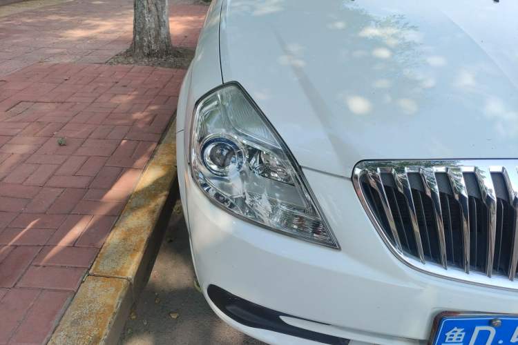 Used Buick Excelle 2015 1.5L Automatic Classic Model Right Front Headlight