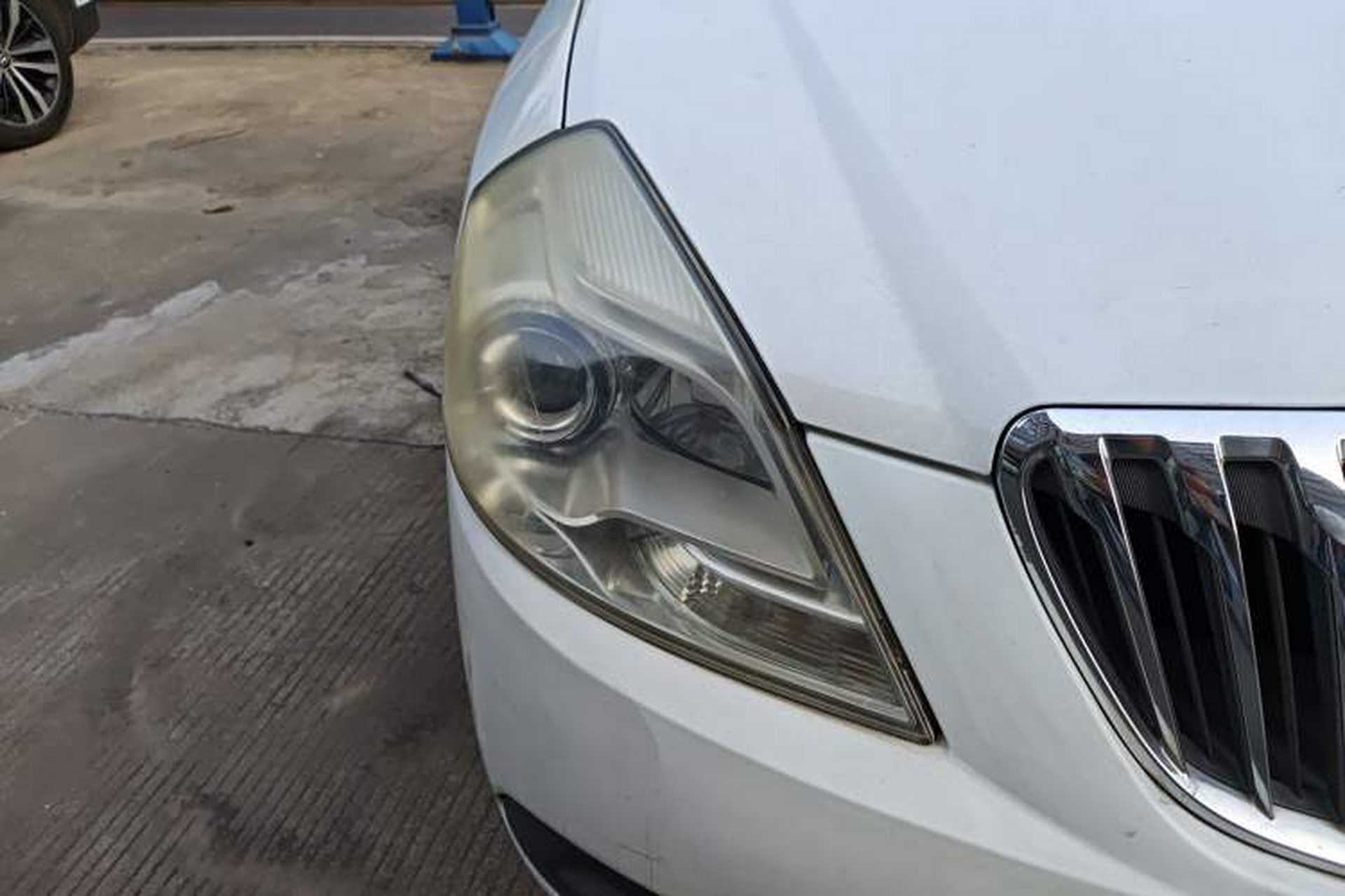 Used Buick Excelle 2015 1.5L Automatic Classic Model Right Front Headlight