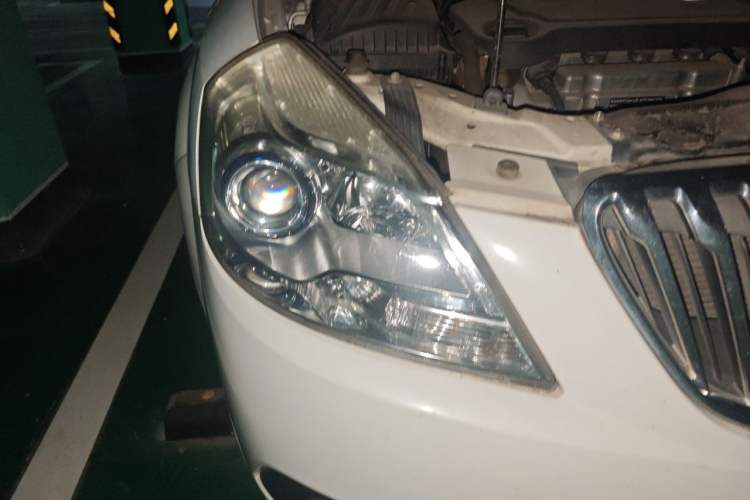 Used Buick Excelle 2015 1.5L Manual Luxury Model Right Front Headlight