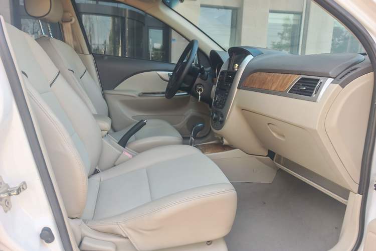 Used Buick Excelle 2015 1.5L Automatic Classic Model Right Front Seat