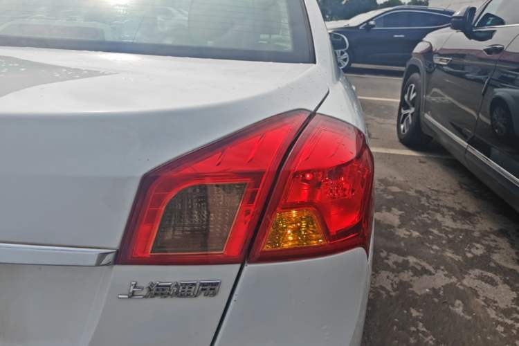 Used Buick Excelle 2015 1.5L Automatic Classic Model Right Rear Taillight