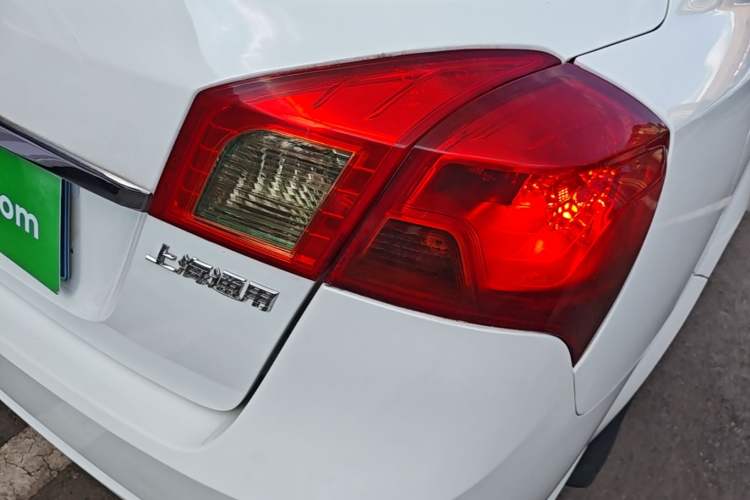 Used Buick Excelle 2015 1.5L Manual Classic Trim Right Rear Taillight