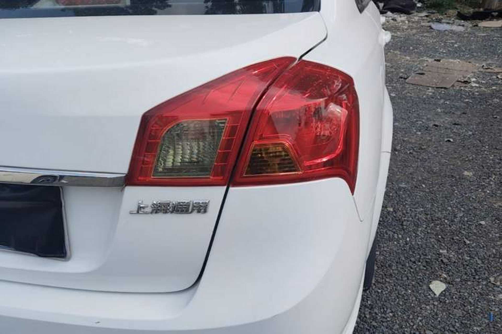 Used Buick Excelle 2015 1.5L Automatic Classic Model Right Rear Taillight