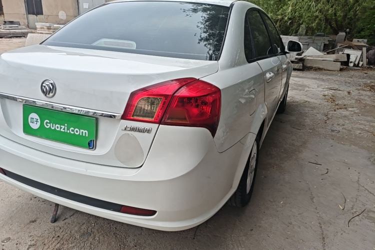 Used Buick Excelle 2015 1.5L Manual Classic Trim Right Rear Taillight