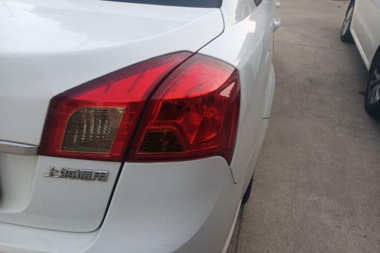 Used Buick Excelle 2015 1.5L Automatic Classic Model Right Rear Taillight